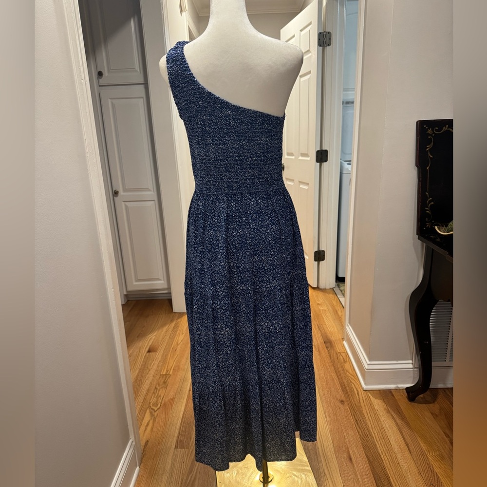 Elegant Blue One-Shoulder Maxi Dress - Picture 9 of 9